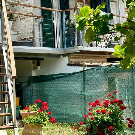 Daire N275 - Numana, Trilocale In Centro Con Delizioso Giardino *