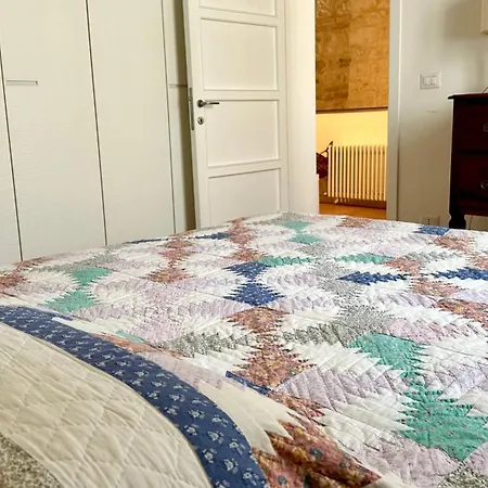 N275 - Numana, Trilocale In Centro Con Delizioso Giardino *